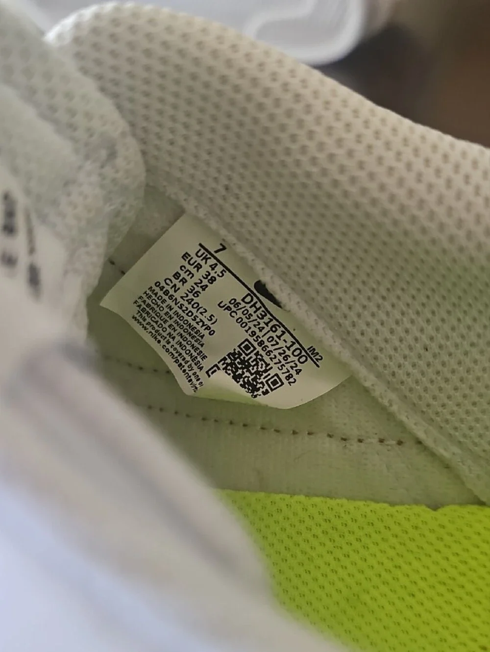 Nike White Womens Sneakers with Tan Trim and Lime Green Insoles